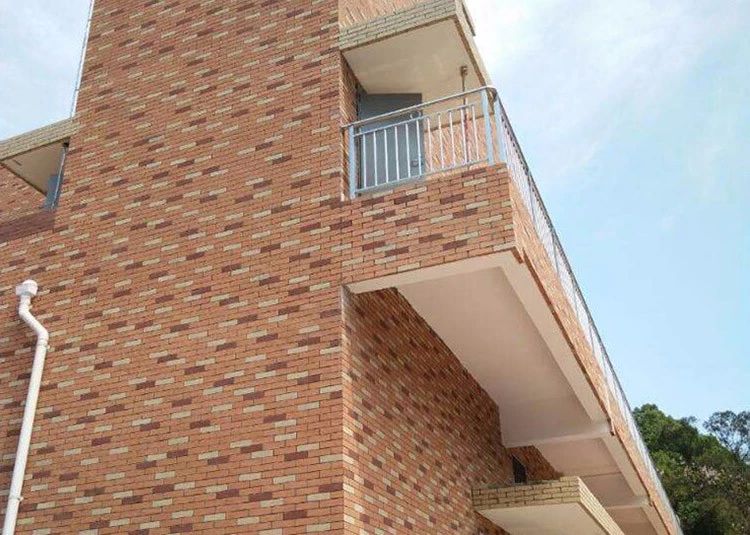 【寶潤達課堂】柔性劈開磚施工工藝